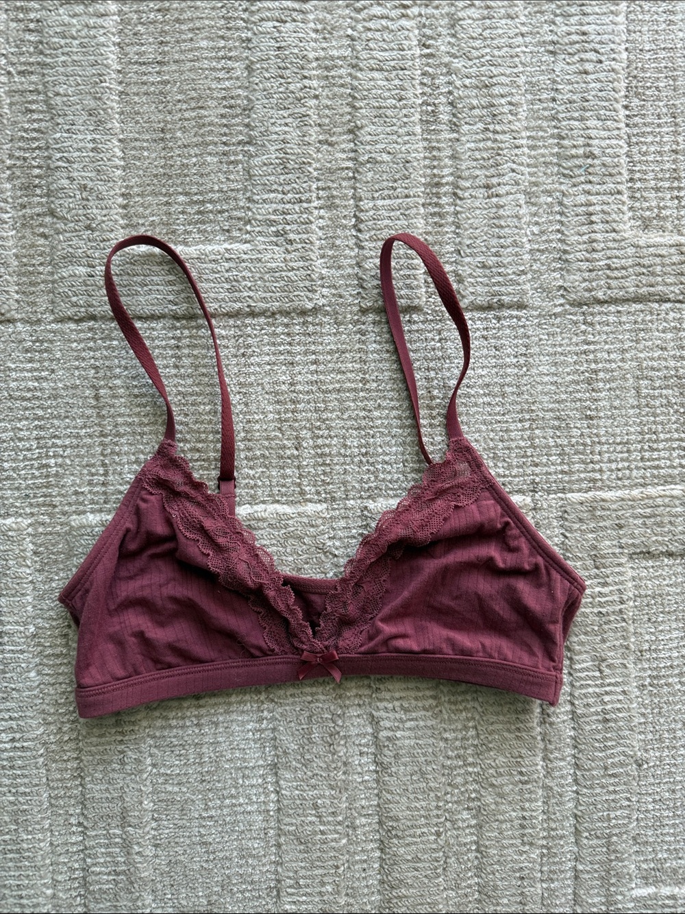 Auden Ribbed Lace Bralette in Wine Red
